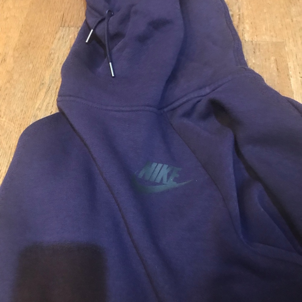 Nike sweatshirt new without tags